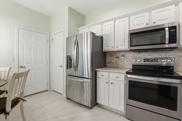 94 Hampton Cir, Bluffton, SC 29909