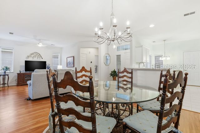 94 Hampton Cir, Bluffton, SC 29909