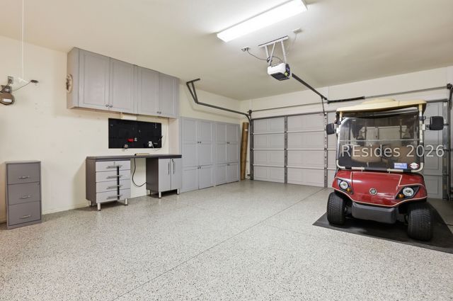 94 Hampton Cir, Bluffton, SC 29909