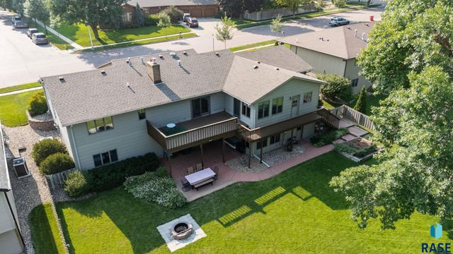 4608 S Tomar Rd Road, Sioux Falls, SD 57105