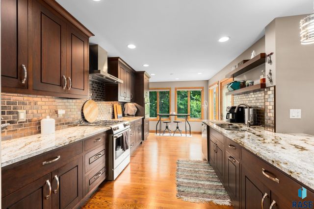 4608 S Tomar Rd Road, Sioux Falls, SD 57105