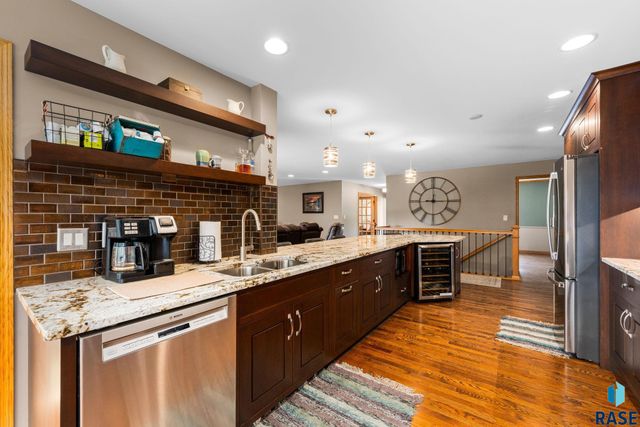 4608 S Tomar Rd Road, Sioux Falls, SD 57105