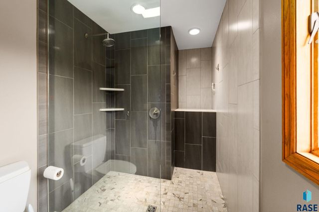 4608 S Tomar Rd Road, Sioux Falls, SD 57105
