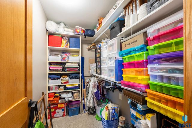 4608 S Tomar Rd Road, Sioux Falls, SD 57105