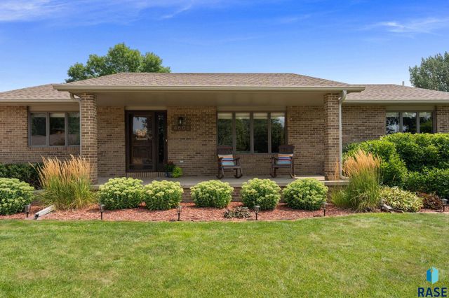 4608 S Tomar Rd Road, Sioux Falls, SD 57105