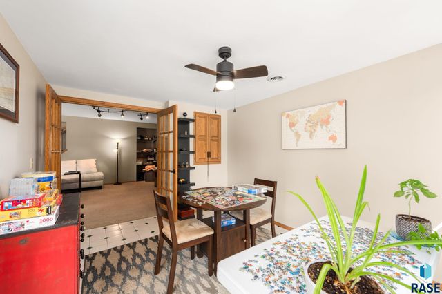 4608 S Tomar Rd Road, Sioux Falls, SD 57105