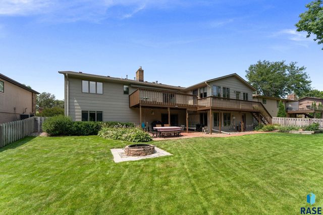 4608 S Tomar Rd Road, Sioux Falls, SD 57105