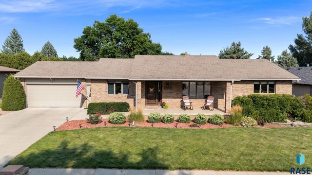 4608 S Tomar Rd Road, Sioux Falls, SD 57105