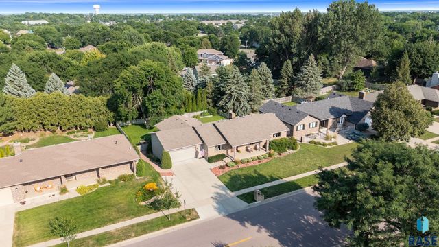 4608 S Tomar Rd Road, Sioux Falls, SD 57105