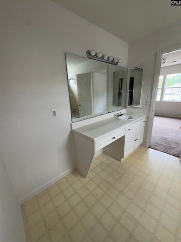 8 Seaford Court, Irmo, SC 29063