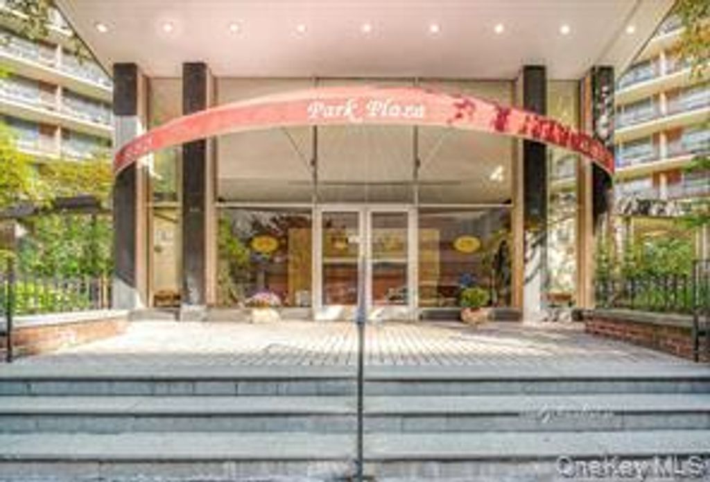6115 97th Street 14J, Rego Park, NY 11374