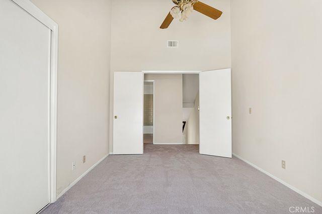 905 Thistlegate, Oak Park, CA 91377