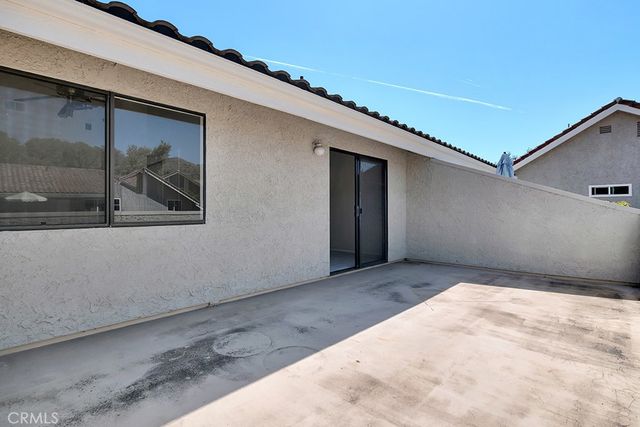 905 Thistlegate, Oak Park, CA 91377