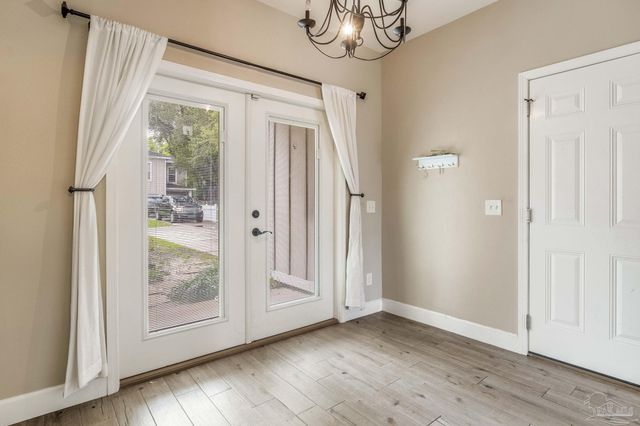 1363 E Baars, Pensacola, FL 32503