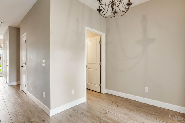 1363 E Baars, Pensacola, FL 32503