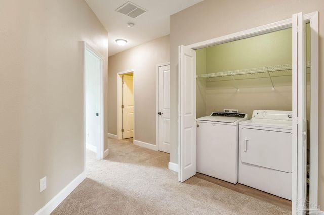 1363 E Baars, Pensacola, FL 32503