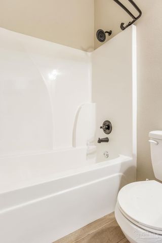 1363 E Baars, Pensacola, FL 32503