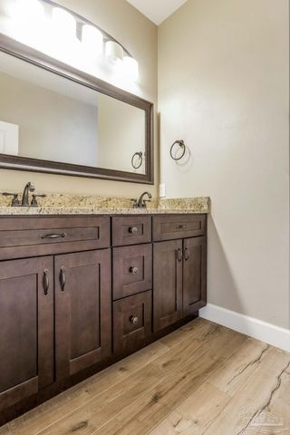 1363 E Baars, Pensacola, FL 32503