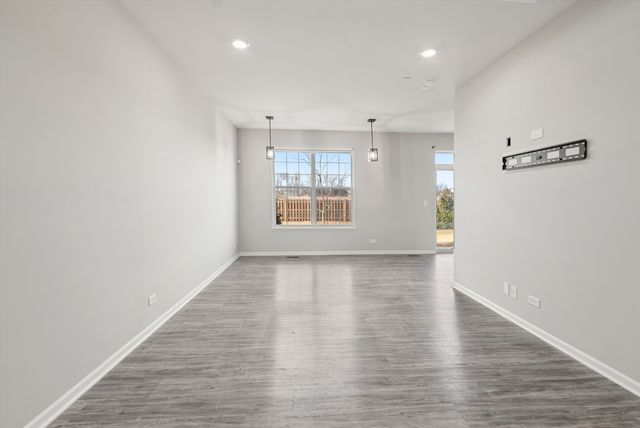 2045 Stuttle Road, Batavia, IL 60510