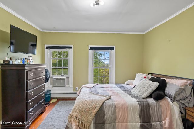 202 Steadwell Road, Amsterdam, NY 12010