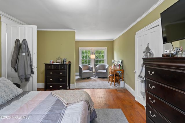 202 Steadwell Road, Amsterdam, NY 12010