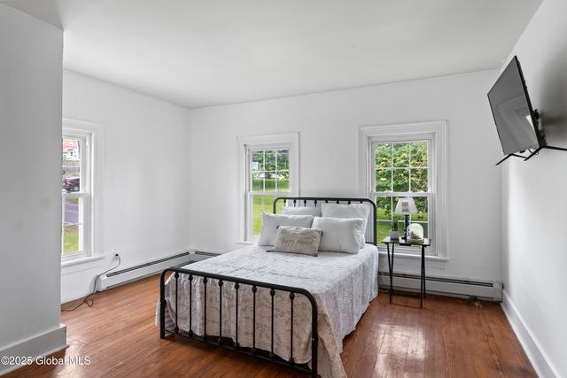 202 Steadwell Road, Amsterdam, NY 12010