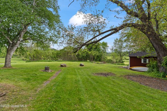 202 Steadwell Road, Amsterdam, NY 12010