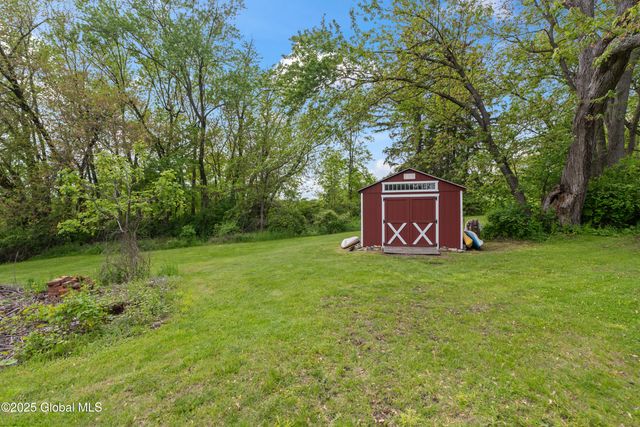 202 Steadwell Road, Amsterdam, NY 12010