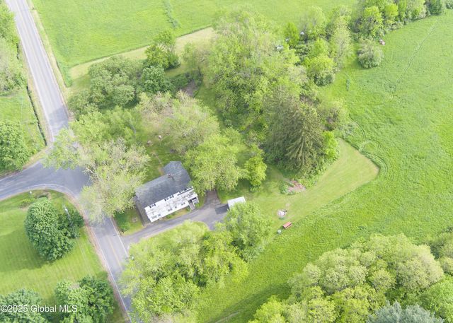 202 Steadwell Road, Amsterdam, NY 12010