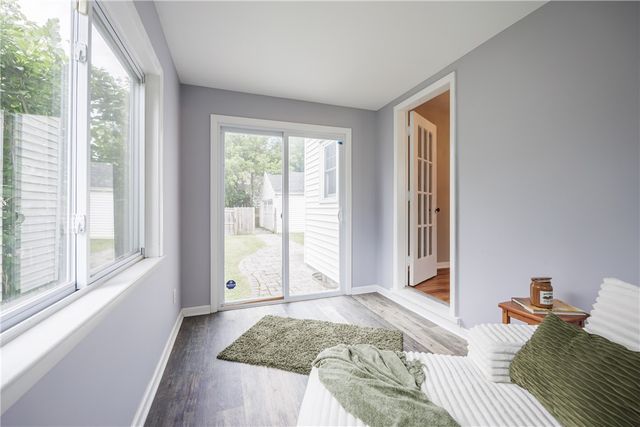 218 Somershire Drive, Irondequoit, NY 14617