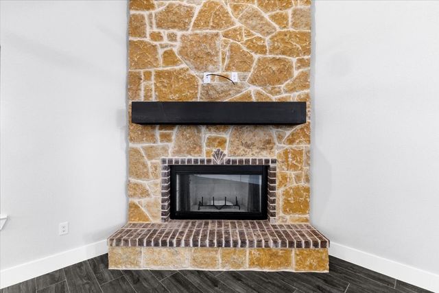 1045 Uplift Drive, Weatherford, TX 76087