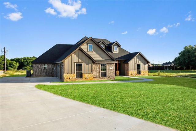 1045 Uplift Drive, Weatherford, TX 76087