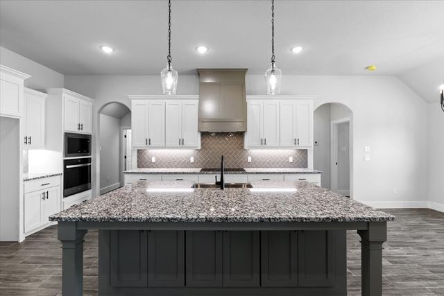 1045 Uplift Drive, Weatherford, TX 76087