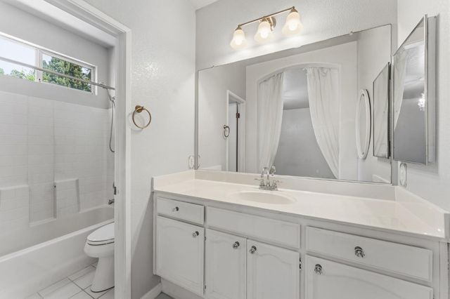 6425 Aspen Gardens Way, Citrus Heights, CA 95621