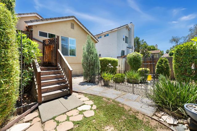 6425 Aspen Gardens Way, Citrus Heights, CA 95621