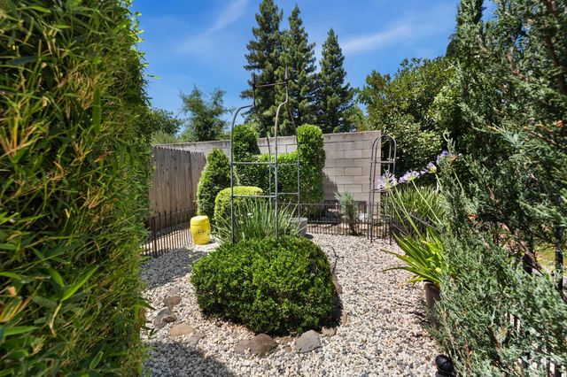 6425 Aspen Gardens Way, Citrus Heights, CA 95621