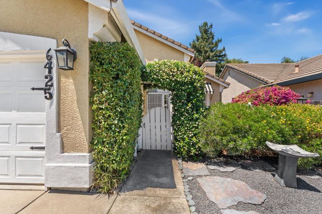 6425 Aspen Gardens Way, Citrus Heights, CA 95621