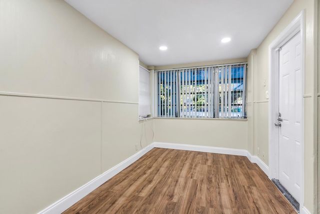 5073 SW 28th Ave N, Fort Lauderdale, FL 33312