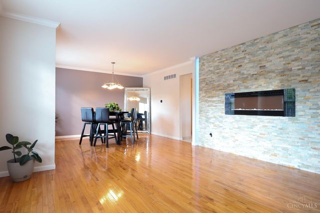 4250 English Oaks Court, Union Twp, OH 45103