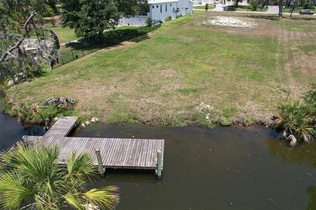 8325 ALAFIA POINTE DRIVE, Riverview, FL 33578
