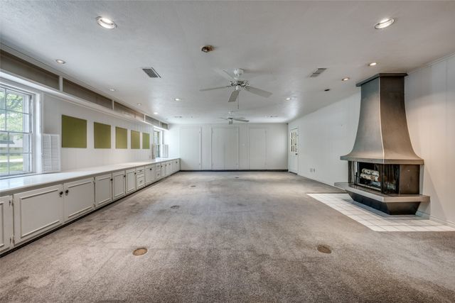 1919 Maid Marion Place, Denton, TX 76209