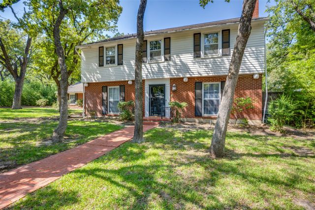 1919 Maid Marion Place, Denton, TX 76209