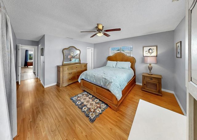 4005 PALM COURT, Bradenton, FL 34208