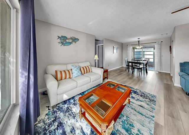 4005 PALM COURT, Bradenton, FL 34208