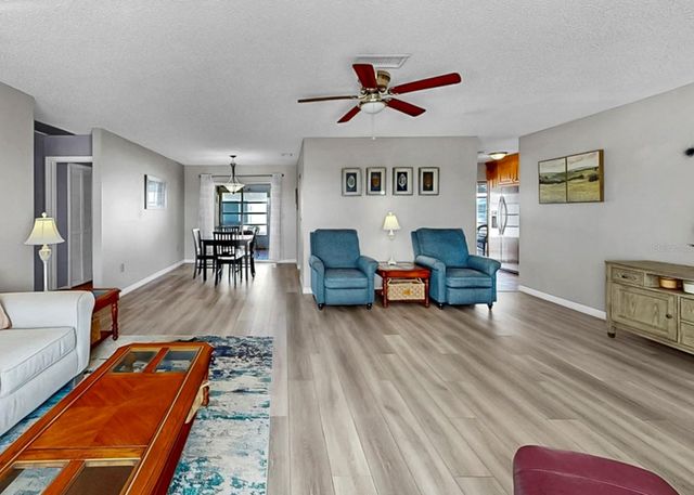 4005 PALM COURT, Bradenton, FL 34208