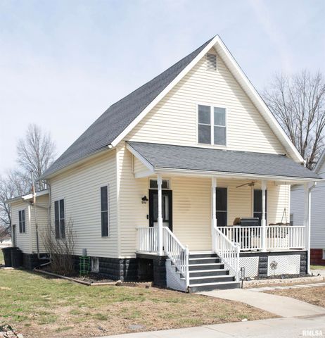 413 E Esther Street, Taylorville, IL 62568