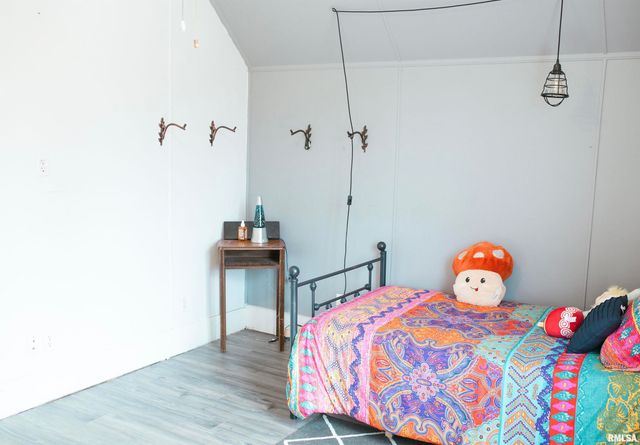 413 E Esther Street, Taylorville, IL 62568