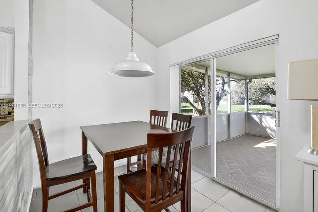 2838 Bogota Ave, Cooper City, FL 33026