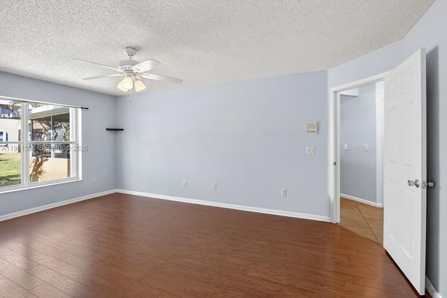 2838 Bogota Ave, Cooper City, FL 33026