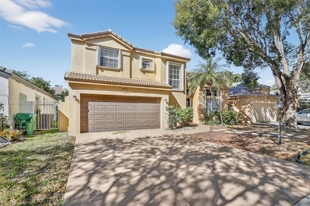 2838 Bogota Ave, Cooper City, FL 33026